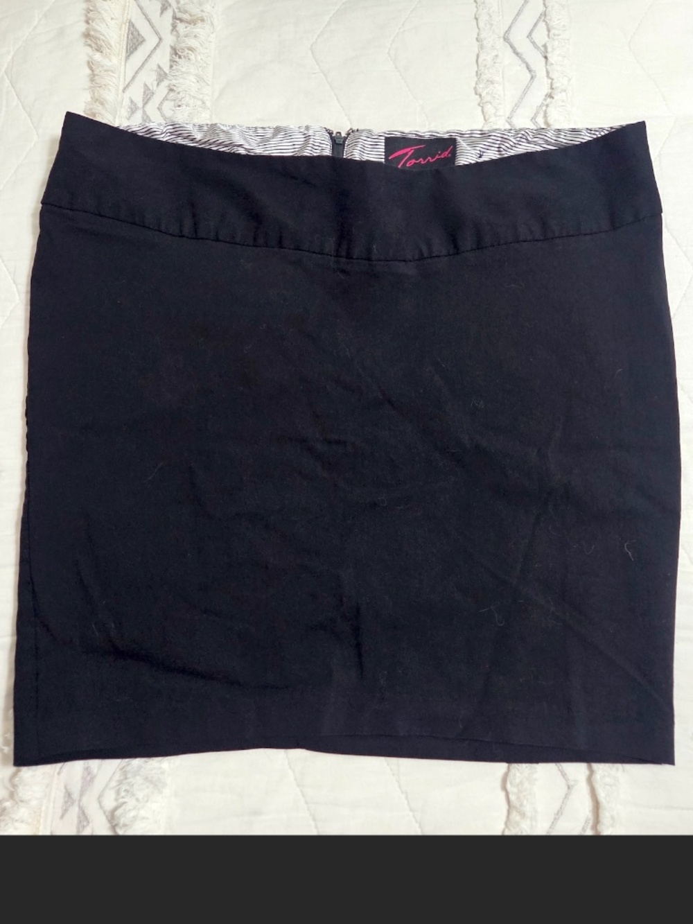 Torrid Women's Black Vintage Pencil Skirt Size 14